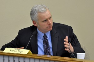 Rep. Van De Wege in committee