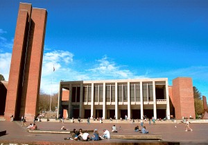 Sunny weather brings students outside in Red Square at the University of Washington. April 2000 by Dick Milligan