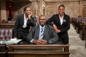 Representative Pettigrew with Pages Linda Pettigrew and Miracle Adams Kathy Strauss