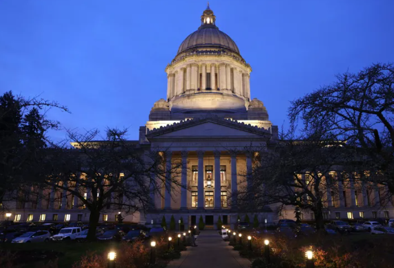 Twilight at the Capitol in Olympia.