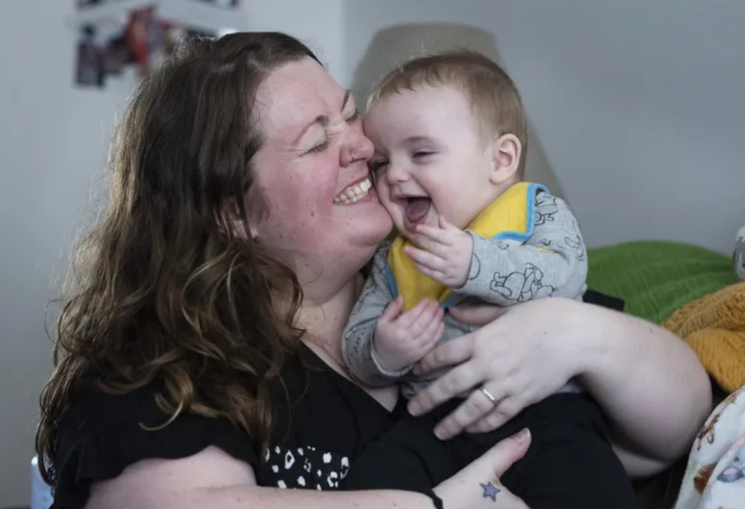  Nicole Slemp had expected to return to work after son William arrived last August. But like an increasing number of Puget Sound families, she and her husband found that it didn’t pencil out