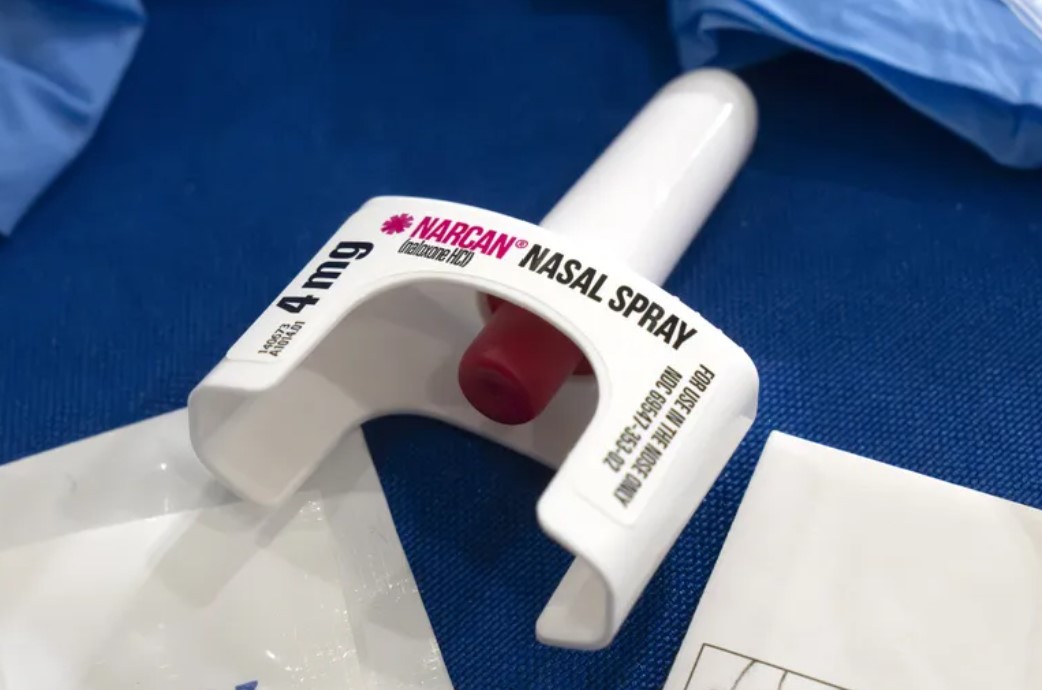 The state of Washington is getting more than 54,000 naloxone kits that reverse opioid overdoses, and you can order them through the mail for free. (Mark Schiefelbein / The Associated Press, file)
