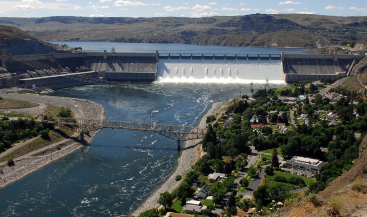 Construction of the Grand Coulee Dam in Washington began in 1933 and was completed in 1942. It is the largest hydropower producer in the U.S. and also part of the Columbia Basin Project, irrigating more than 600,000 acres. (Bureau of Reclamation)