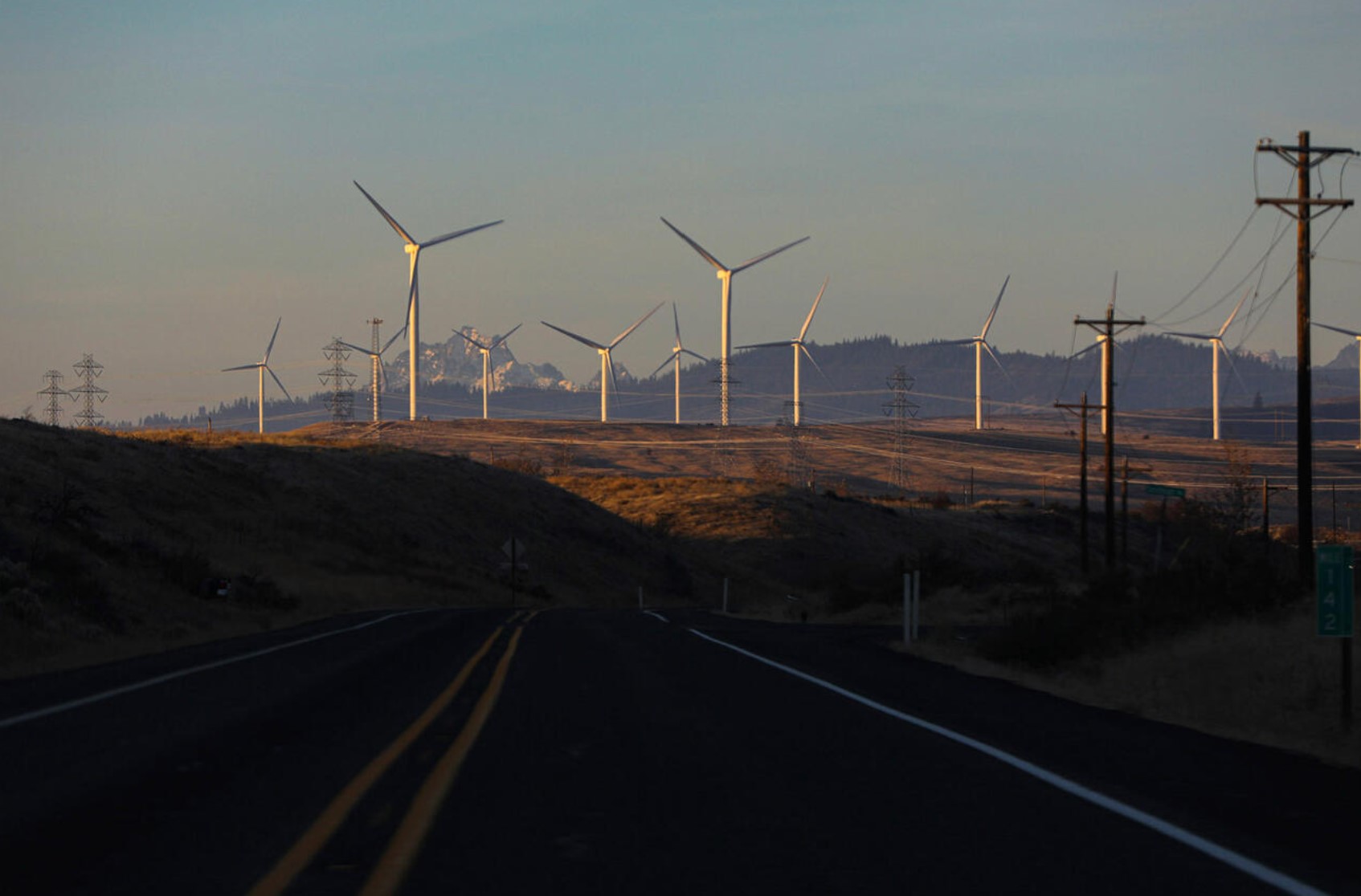 Wind turbines on a hill near Ellensburg, Wash., November 19, 2022. Washington’s electricity needs are expected to double by 2050. (Genna Martin/Cascade PBS)