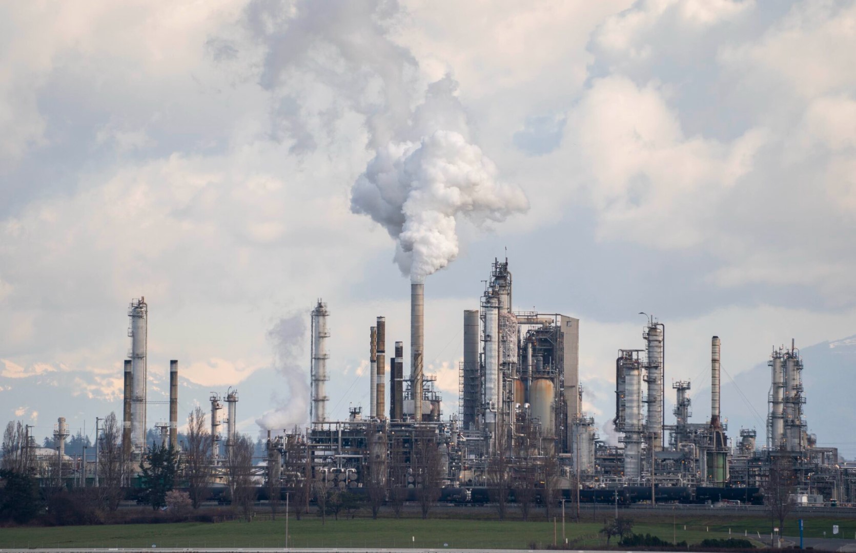 The Marathon Anacortes Refinery, operated by Marathon Petroleum, is seen on March 8, 2022 in Anacortes, Washington. (Photo by David Ryder/Getty Images)