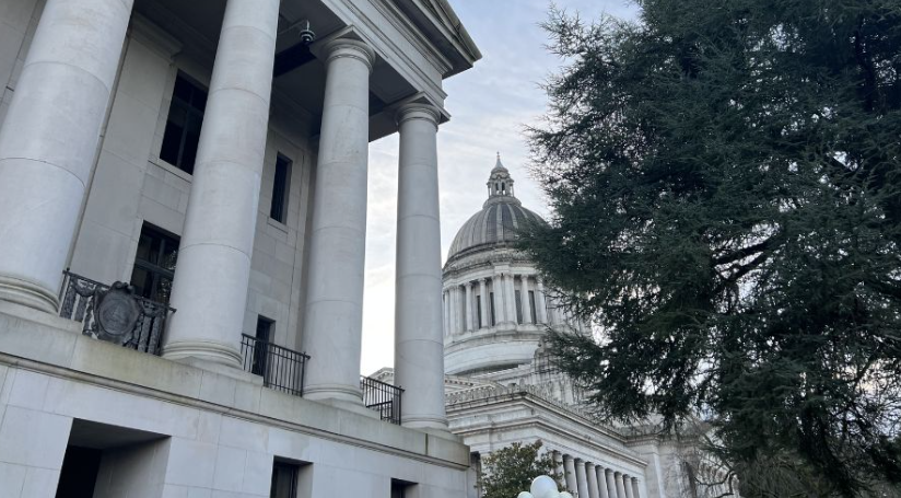 Exterior of the Washington state Capitol campus. (Photo: Julia Dallas, MyNorthwest)