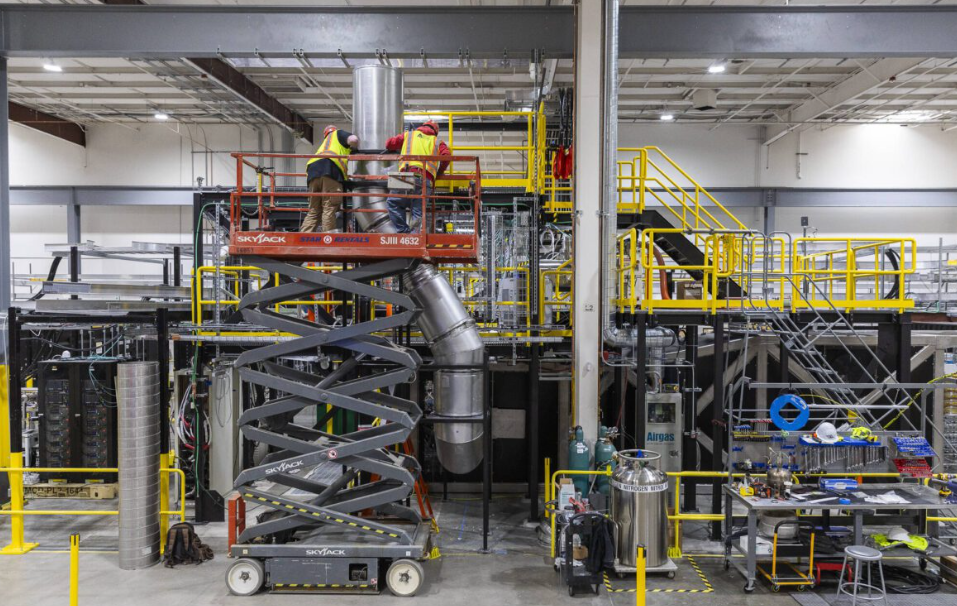 Construction contractors add exhaust pipes for Century’s liquid metal walls at Zap Energy on Monday, Feb. 3, 2025 in Everett, Washington. (Olivia Vanni / The Herald)