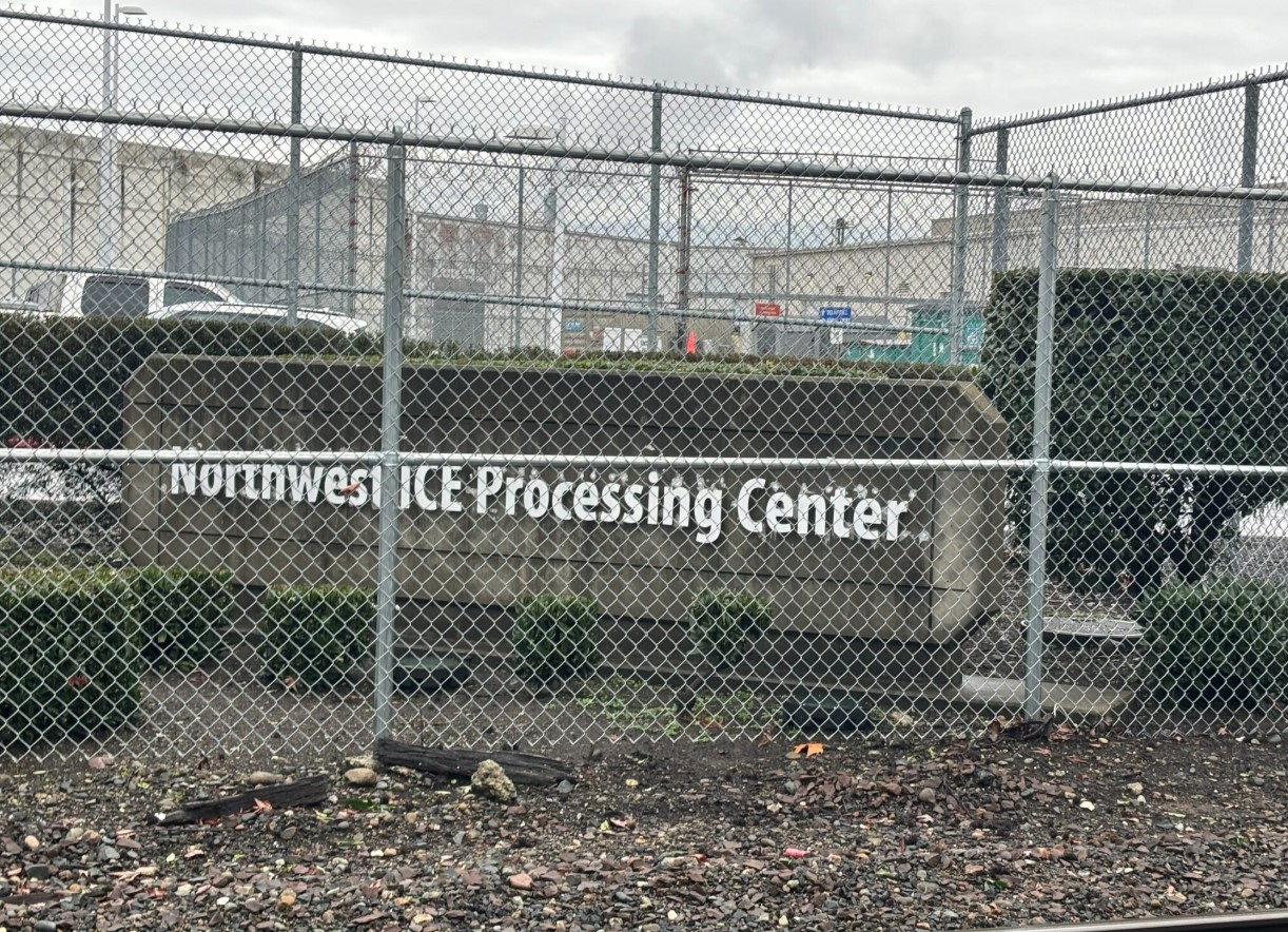 The Northwest ICE Processing Center in Tacoma, which is one of the largest immigrant detention facilities in the western U.S. (Grace Deng/Washington State Standard)