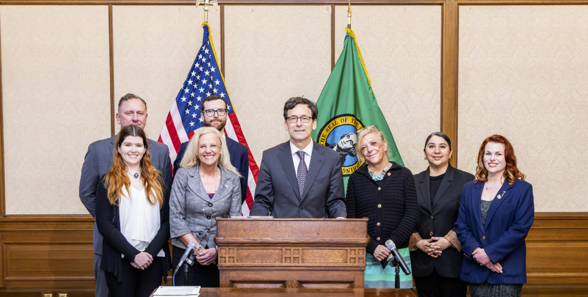 Leavitt bill signing