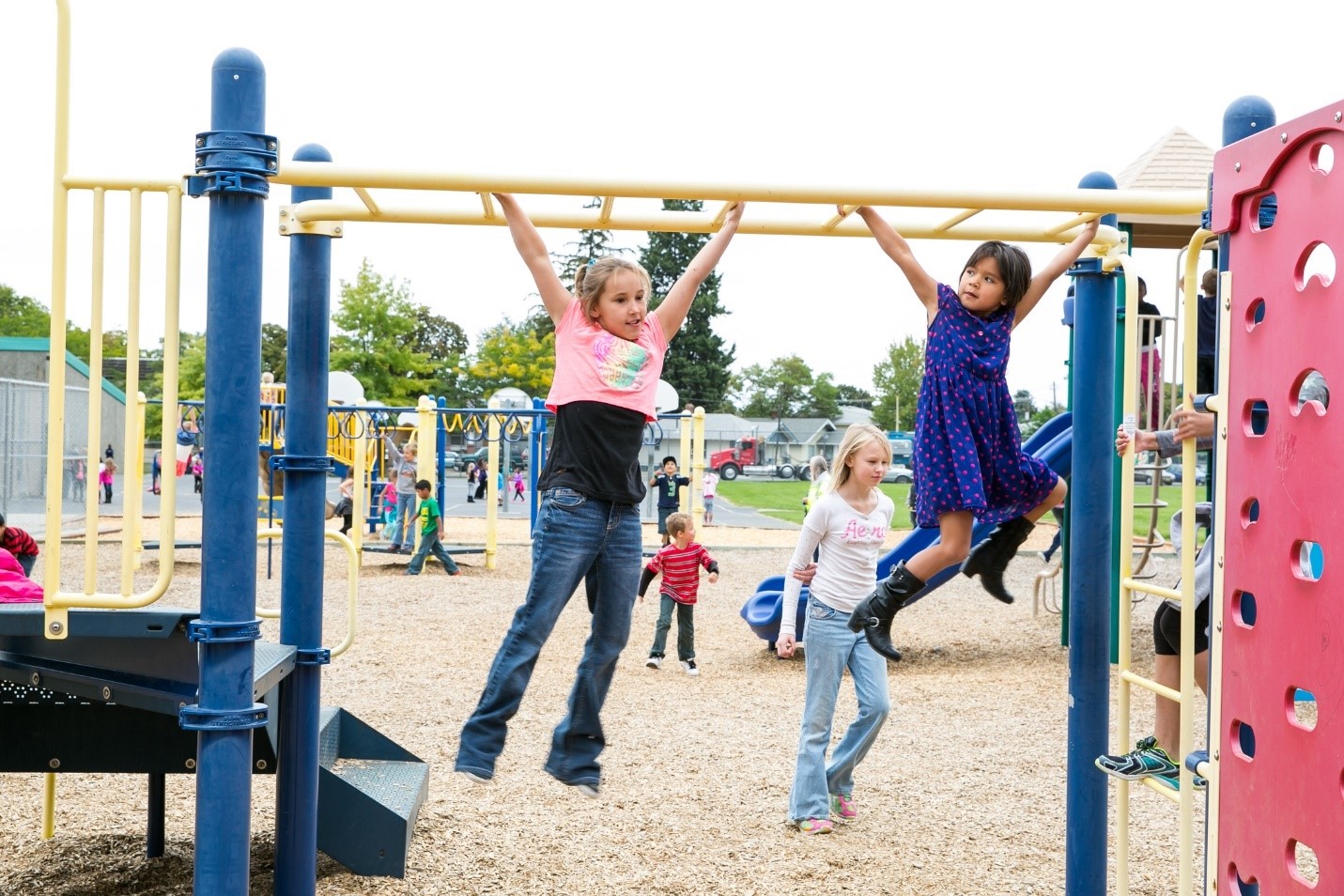 kids playing