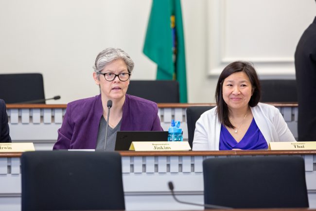 Photo of Rep. Thai and Rep. Jinkins in CRJ committee